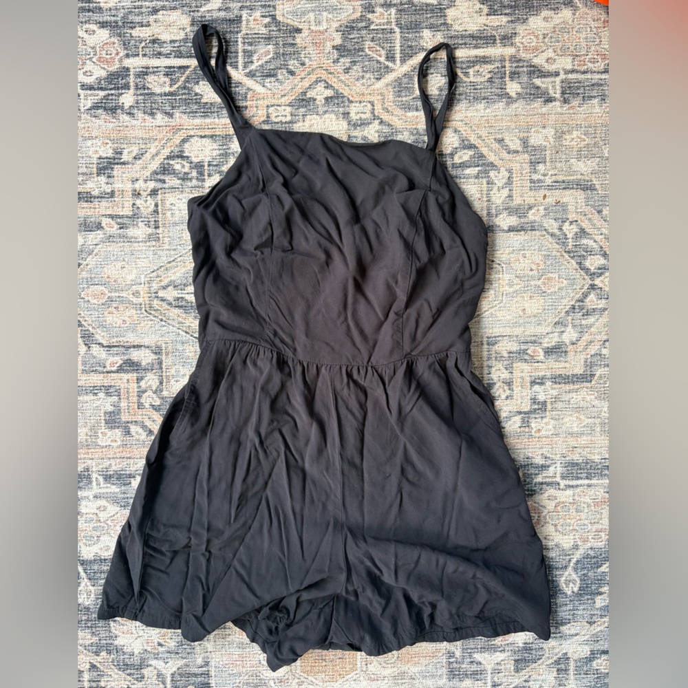 Black Sleeveless Romper